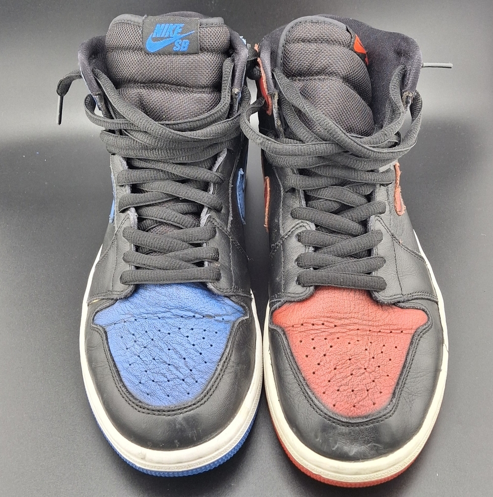 NIKE AIR JORDAN RETRO